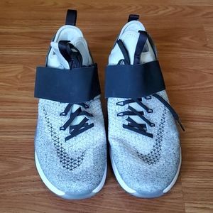 Womens Nike Zoom Strong Training Shoes